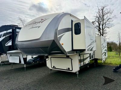 2018 Forest River RV Cardinal - Photo 4
