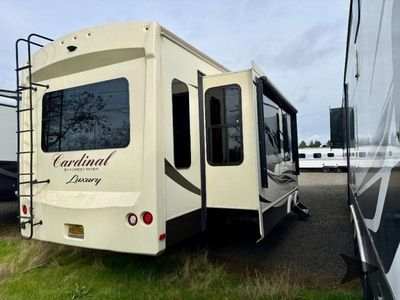 2018 Forest River RV Cardinal - Photo 10
