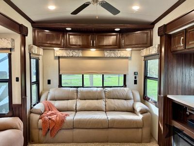 2018 Forest River RV Cardinal - Photo 19