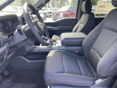 2026 Ford F-150 — photo 14 view
