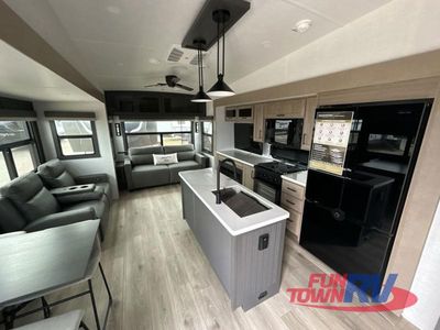 2026 Forest River RV Rockwood Signature - Photo 17