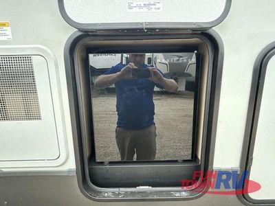 2026 Forest River RV Rockwood Signature - Photo 9