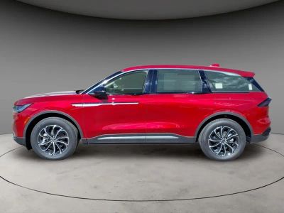 2026 Lincoln Nautilus — side profile view