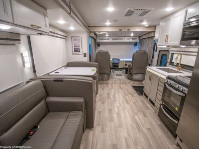 2026 Thor Motor Coach Windsport - Photo 3