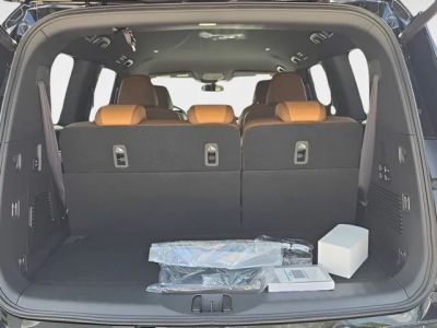 2026 Nissan Armada — photo 10 view