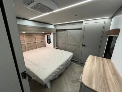 2026 Keystone RV Montana - Photo 8