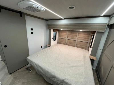 2026 Keystone RV Montana - Photo 10