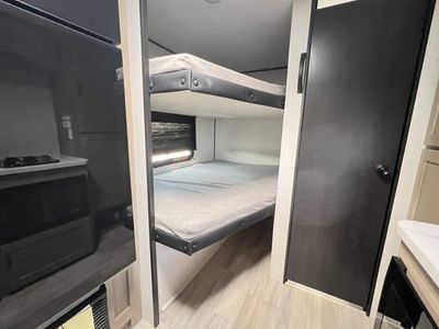 2026 Jayco PROWLER LYNX - Photo 15