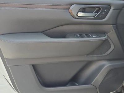 2026 Nissan Armada — photo 21 view