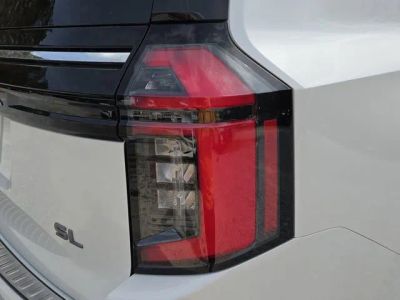 2026 Nissan Armada — photo 11 view