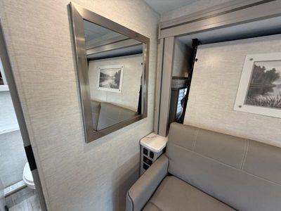 2024 Thor Motor Coach Chateau - Photo 22