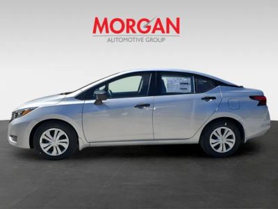 2025 Nissan Versa — detail view