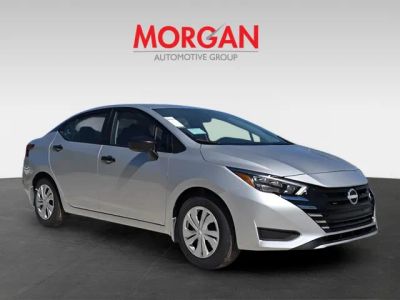 2025 Nissan Versa — side profile view