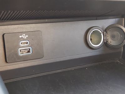 2025 Ford Mustang — photo 19 view