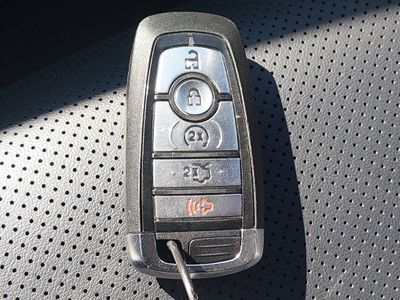 2025 Ford Mustang — photo 15 view