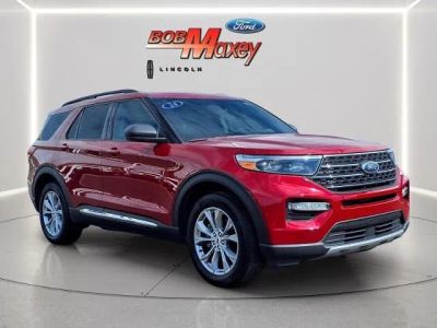 2023 Ford Explorer — rear three-quarter view