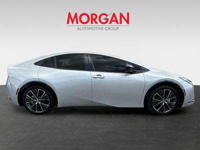 2024 Toyota Prius - Photo 2