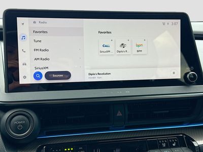 2024 Toyota Prius - Photo 30