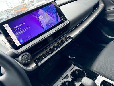 2024 Toyota Prius - Photo 26