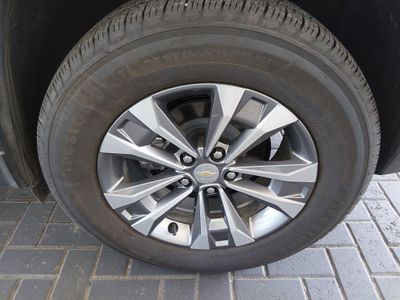 2026 Chevrolet Equinox — photo 10 view