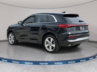 2025 Audi Q5 — interior view