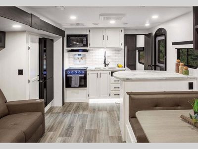2026 Venture RV SportTrek - Photo 3
