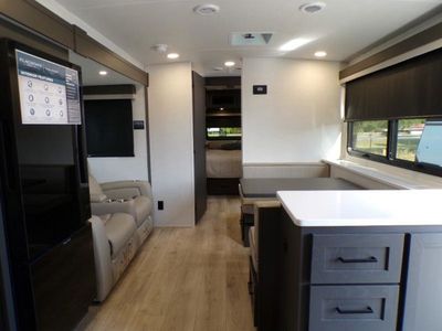 2026 Flagstaff Super Lite — photo 16 view