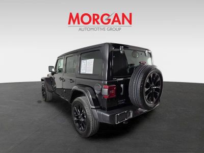 2025 Jeep Wrangler — photo 7 view
