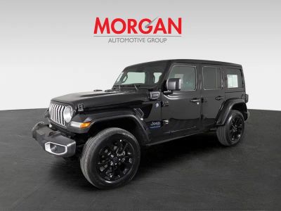 2025 Jeep Wrangler — photo 9 view