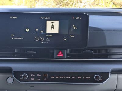2026 Kia Carnival — photo 25 view