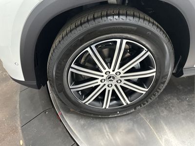 2026 Mercedes-Benz GLE - Photo 35