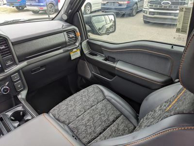 2025 Ford F-150 - Photo 14