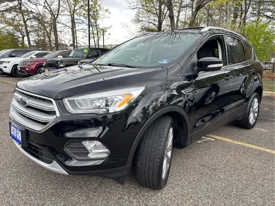 2017 Ford Escape — detail view