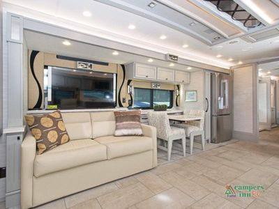 2026 Tiffin Motorhomes Phaeton - Photo 10