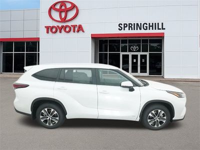 2026 Toyota Highlander Hybrid - Photo 11