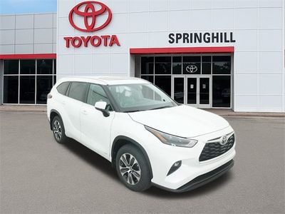 2026 Toyota Highlander Hybrid - Photo 13