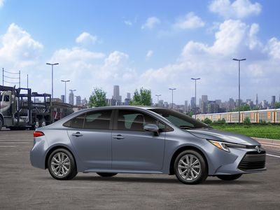 2026 Toyota Corolla Hybrid - Photo 15