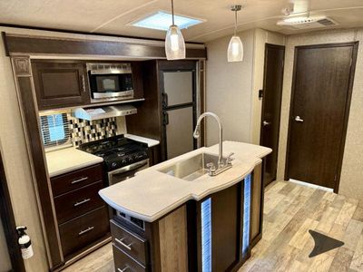 2017 Cruiser Fun Finder - Photo 20