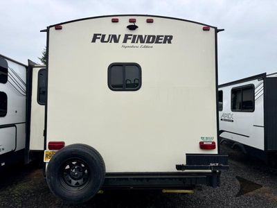 2017 Cruiser Fun Finder - Photo 7