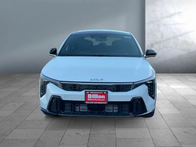 2026 Kia K4 — side profile view