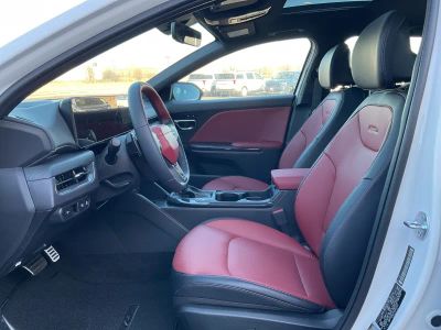 2026 Kia K4 — photo 9 view