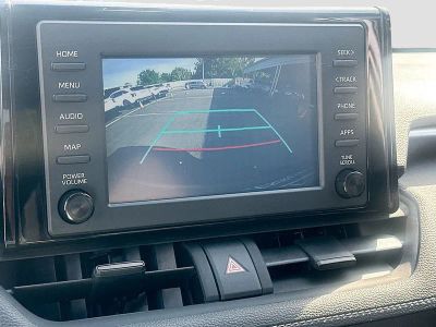 2019 Toyota RAV4 — photo 9 view