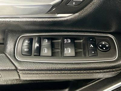 2024 Ram 1500 — photo 14 view