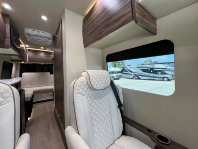 2026 Midwest Automotive Designs HERITAGE — photo 15 view
