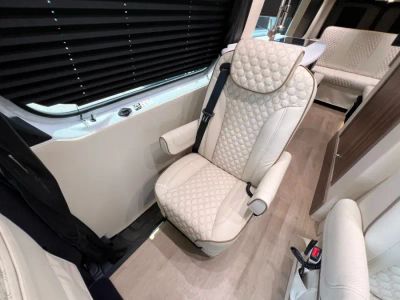 2026 Midwest Automotive Designs HERITAGE — photo 7 view