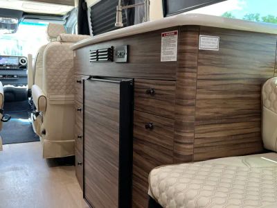 2026 Midwest Automotive Designs HERITAGE — photo 14 view