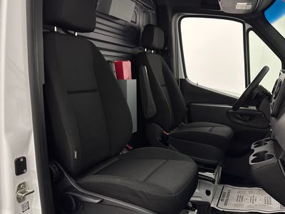 2022 Mercedes-Benz Sprinter Cargo Van - Photo 28