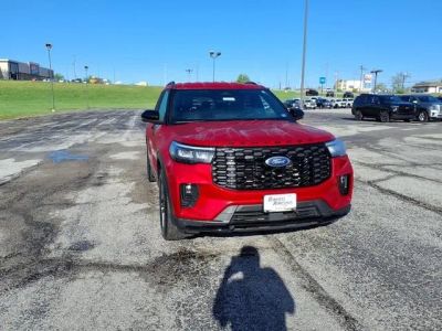 2025 Ford Explorer — interior view