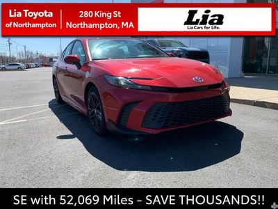 2025 Toyota Camry SE - Photo 2