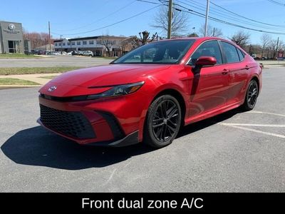 2025 Toyota Camry SE - Photo 9
